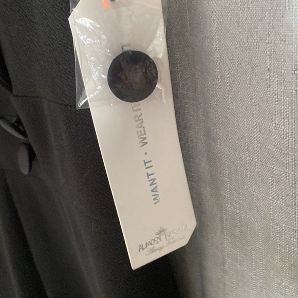 NEW WITH TAGS. ALMOST FAMOUS. STRETCH JUMPSUIT - Picture 7 of 7